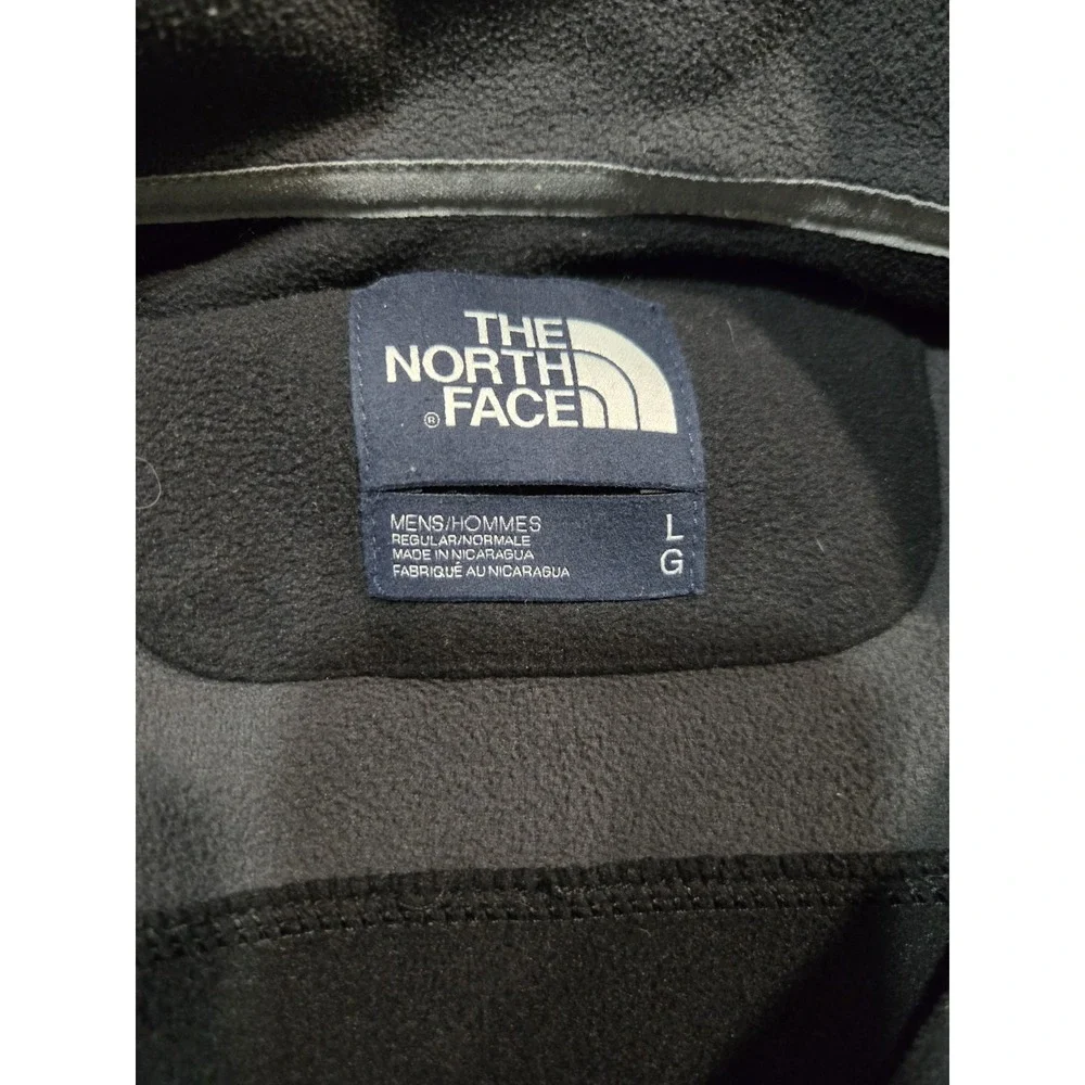 The North Face Black Gray Half Zip Jacket Men's L‎ Logo Zipper Accent